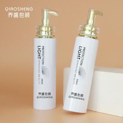 China 200ml Body Wash Bottle Custom Label Gold White Cosmetic Press Pump PET Body Care Pack Bottle for sale