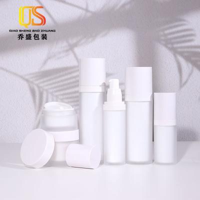 China Luxury Facial Cream Pump Bottle Bottle Essence Mask Lotion Cream Face Skin Care Cosmetic Package Customized Cosmetic Package for sale