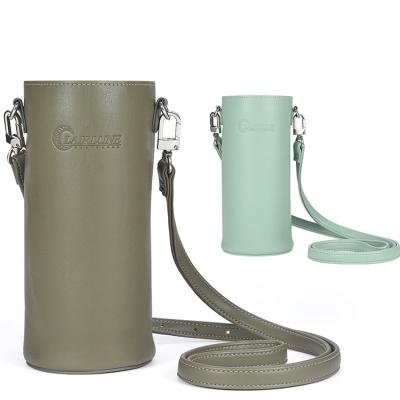 China Waterproof Customized Leather Sling Leather Water Bottle Cover Faux Water Bottle Holder Sleeve Bottle Holder Bag For Bottles for sale