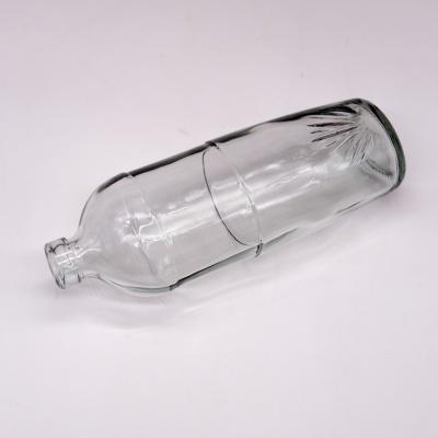 China 750ml Beverage Bottle Wholesale Packaging Clear Glass For Vodka Drinks Wine Glass Bottle With Cork zu verkaufen