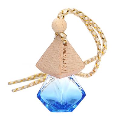 China Luxury Wholesale Car Air Freshener Diffuser Bottle Car Refreshing Hanging Bottle With Wooden Cap 5ml for sale