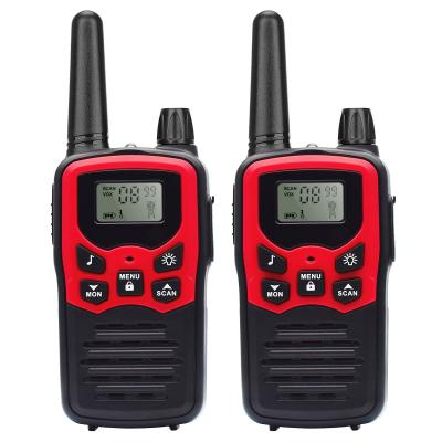 China Wholesale Outdoor Camping Walkie Talkie 0.5W Sports Travel License Free Walkie Talkie 9KM Birthday Xmas Hiking Background Gift Made In China for sale