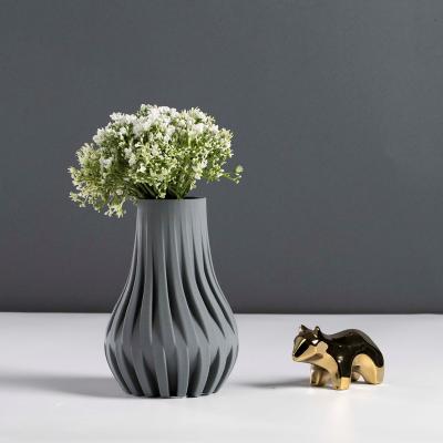 China Manufacturer 3D Technic OEM Porcelain Flower Pots Minimalist Ceramic Flower Arrangement Unique Shaped Flower Vase Box Holder for sale