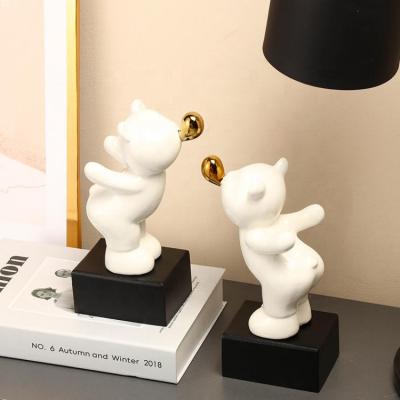 China 100% Handmade Other Home Decor Luxury White Bubble Bear Ornaments Blowing Ceramic Room Decoration for sale