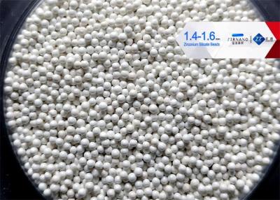 Cina densità in serie delle perle del silicato di zirconio di bianco 65 di dimensione di 1.4-1.6mm 4 g/cm3 per pittura/mani in vendita