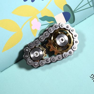 China Relieve new hot stress toys sales stress toys steering wheel sprockets chains desktop anti stress fingertip gyro sprocket custom fidget toys for sale