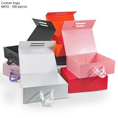 China Custom Logo Square Recycled Art Paper Gift Box Folding Packaging Materials Christmas Packaging Recyclable Paper Ribbon Gift Carrying Boxes for sale