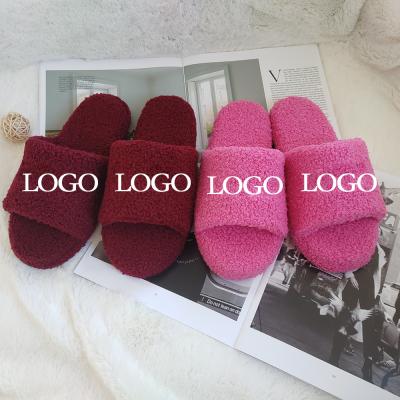 China Lightweight Warm Comfortable Plush Indoor Fluffy Slippers Indoor Winter Slippers Non-slip for sale