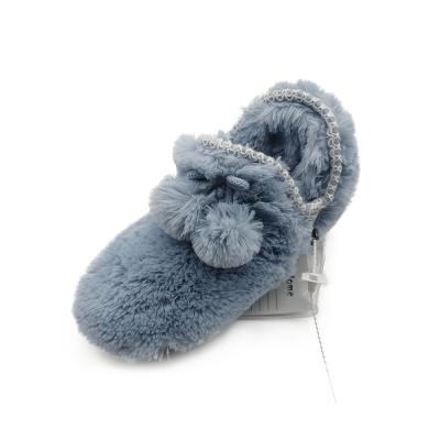 China Fashion trend soft plush indoor slippers shape warm sale autumn and winter slippers comfortable and warm slippers for women for sale