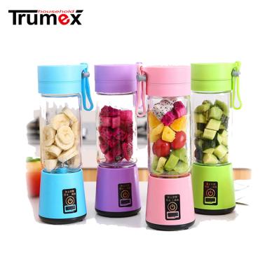 China PORTABLE USB Rechargable Mini Fruit Vegetable Juicer Blender Bottle Food Blender Machine for sale