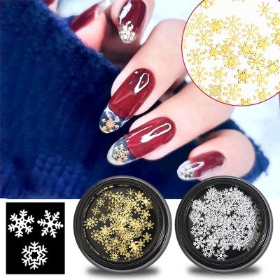 China IMAGNAIL Winter ChristmasHollow Non-Toxic Nail Art Gold White Snowflake Nail Metal 3D Charm For Nail Art DIY Decoration for sale