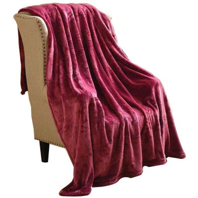 China Wholesale Luxury Solid Polyester Sofa Bed Flannel Christmas Sherpa Soft Warm Comfortable Throw Fleece Blanket PORTABLE For Winter for sale