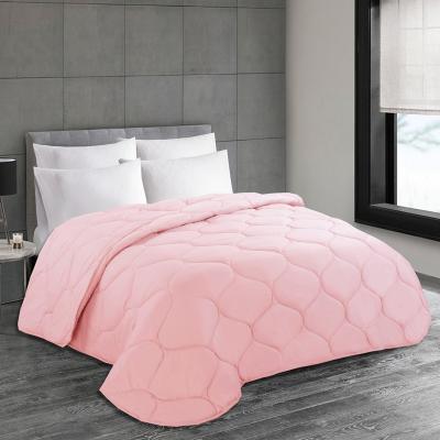 China Soft Breathable Washable All Season Comforter Fabrica Lightweight 100% Polyester Quilted Comforter Cheap And Cooling Soft for sale