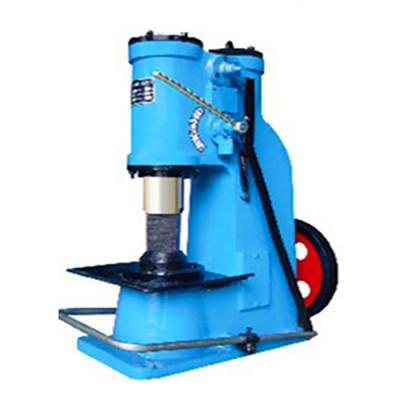 中国 High Productivity Flexible Movement Forging Hammer For Manufacturing Plant 販売のため