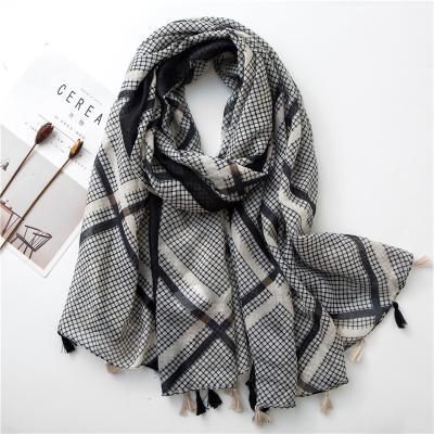 China Spain 2020 New Summer Shawl Fashion Geometric Plaid Slimy Shawl Scarf Women High Quality Print Pashmina Stole Bufanda Muslim Hijab 180*90Cm for sale