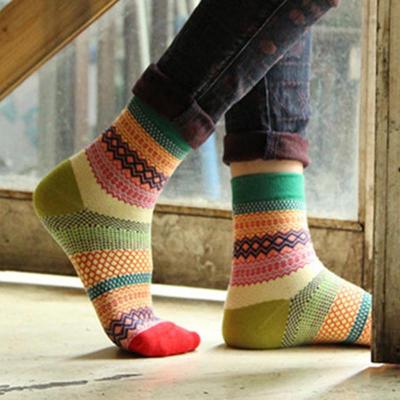 China Sporty Women Fashion Socks Multicolor Fashion Unisex Stripe Cotton Womens Socks Loose Cotton Socks for sale