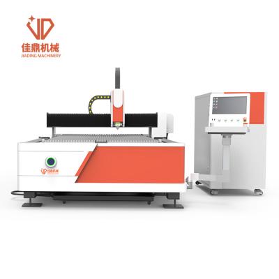 China Raycus 1kw 2kw 3kw 6kw Water Cooled Titanium Aluminum Carbon Steel Metal Cutter Brass Copper 3015 Fiber Laser Cutting Machine for sale