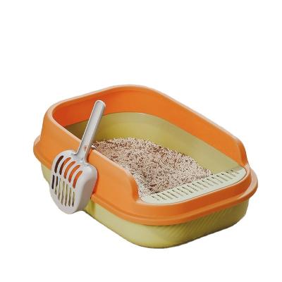 China Partially Enclosed Pet Products Splash Proof Partially Enclosed Detachable Trash Barrier Cat Litter Box High Cat Litter Scoop for sale