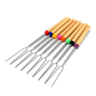 China Wholesale Premium Easily Cleaned Marshmallow Roasting Sticks Spits Rotating Hot Dog Fork 80cm BBQ Telescoping Sticks for sale