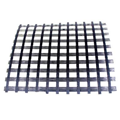 China Industrial Civil Engineering Bitumen Reinforcing Fiberglass Geogrid 120-30kN for sale