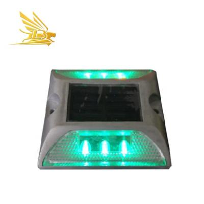 China Aluminum Die Cast Aluminum Solar Road Markers Safety Solar Road Stud for sale