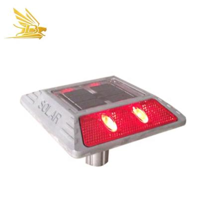 China Aluminum Lashing Solar Stud Cat Eye Road Stud Solar Led Road Stud 2 Sides Pavement Beacon Light Solar Stud for sale