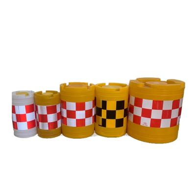 China Plastic Yellow Reflective Spin Mount Protect Horse Road Diversion Bucket From Water for sale