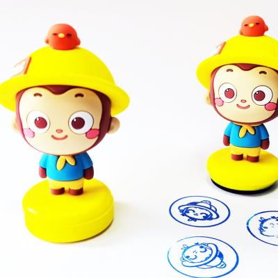 China Children Stamping Toy Promotional Custom Plastic 3D Monkey Kids Signature Toy Stamp Cartoon Self Inking Punching Machine Toys for sale