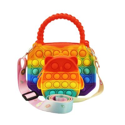 China Relieve the effortless new innovative detachable combination multifunctional portable diagonal toy silicone built-in cosmetic bag for sale