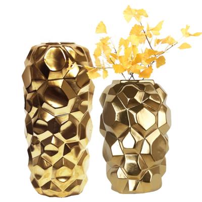 China The Minimalist Gold Color Ceramic Potted Indoor Decorative Vase with Plate Irregular Dots Design Planter Flower for sale