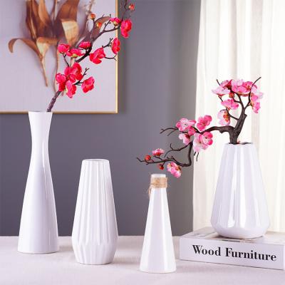 China CLASSIC Creative Geometric Ceramic Pot Planters Hot Sale Indoor Ceramic Flower Pots Set for sale