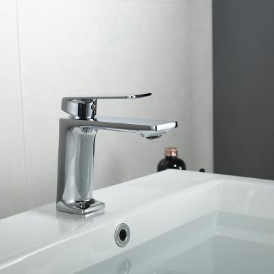 China 2021 Modern Popular Styles Modern Chrome Plated Brass Sink Faucet Bathroom Sink Faucet for sale