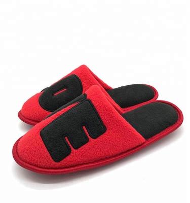 China 2018 Narrow Toe Love Embroider Red Ladies Flat Slipper For Home for sale