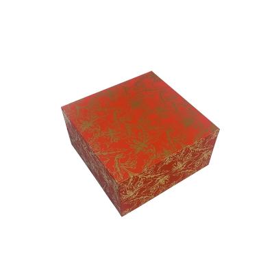 China Handmade Custom Red Gold Foil Pattern Bangle Hinge Box For Jewelry Packing Box for sale