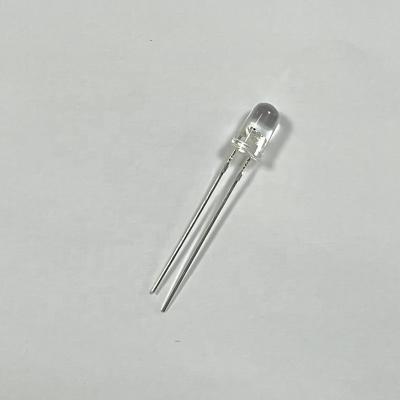 China Lighting Factory Delivery Green Clear Color 545-555nm 550nm 6000-8000mcd Round Head Dip LED Diode 5mm 30deg for sale