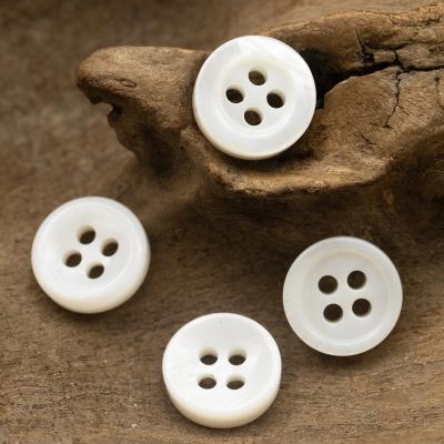 China Sustainable Natural Pearl Shell Buttons For Shirt Small 9.0mm/10.0mm/11.5mm White Wide Rim Round Rim Classic High Quality Wholesale for sale