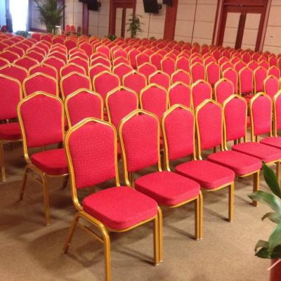 China Stackable Burgundy Banquet Chairs Iron Metal Banquet Room Chairs for sale