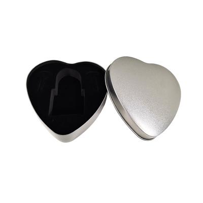 China Recycled Materials Hot Sale Metal Tin Small Heart Shaped Box For Wedding Favor Gift Box for sale