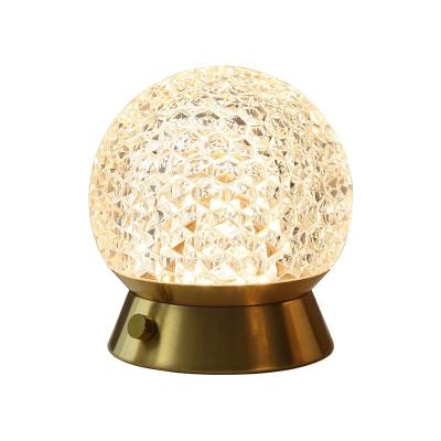 China Luxury Gold Modern Crystal Table Lamp LED Bar Desk Lamp Furniture Decoration Table Lamp Restaurant Cafe Bedroom Night Light for sale