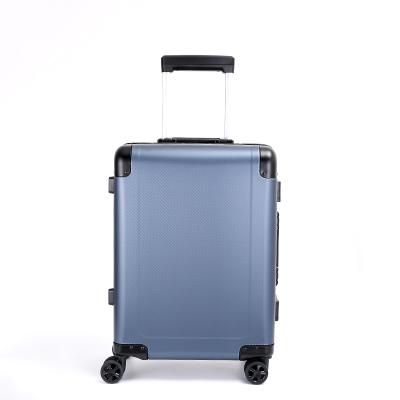 China 2021 New OEM 31L Luxury Aluminum Suitcas Waterproof Trolley Travel Case for sale