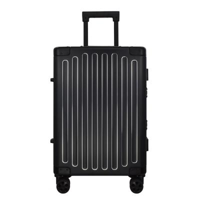 China New Design Aluminum Trolley Case Waterproof100% High Quality Aluminum Luggage Case 21O for sale