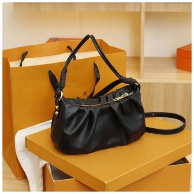 China 2022 Trendy PU Leather Shoulder Mobile Phone Zipper Cross Bag and Handbag Women Candy Jelly Handbags Small for sale