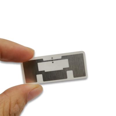 China 860 960mhz Current Ready Waterproof/Waterproof U 8 Chip Long Extend Anti UHF RFID Tag RFID Sticker Liquid Water With QR Code Barcode for sale