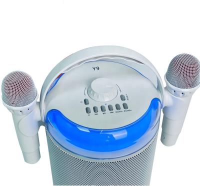 China New Tooth Radio 2022 Speaker TWS Dual Blue Functional Rechargeable Microphone RGB LED Light Wireless Karaoke Microphone For Music Fun for sale