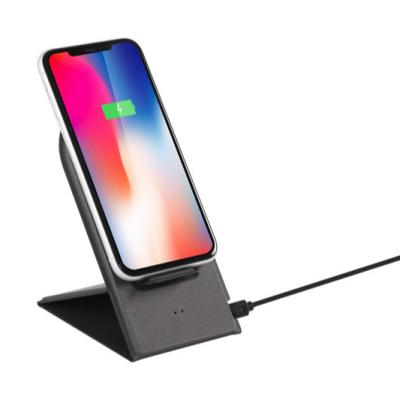 China Mobile Phone Charging 40W Stylish Black Vertical Wireless Charger Super Fast Charger Set For Huawei Iphone for sale