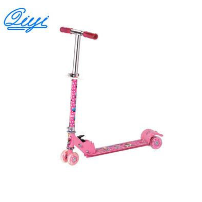 China Hot Selling Cartoon And High Quality Kick Scooter For Kids With Four Wheels for sale