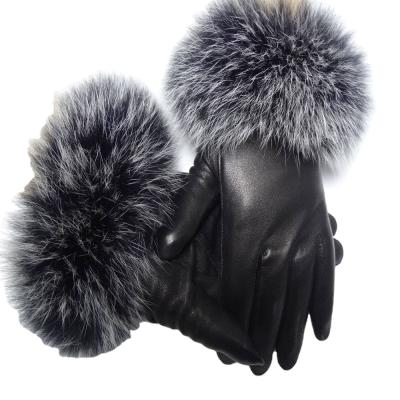 China Simply 2020 Hot Sale Ladies Wool Sheepskin Fox Fur Canvas Leather Gloves for sale