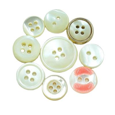 China Natural Dry Cleaning Wholesale 4-Holes Tarot Shell Buttons Shell Shirt Buttons Button 2-Holes For Clothes for sale