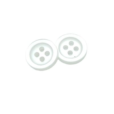 China LEAD FREE Factory Customize Resin Transparent Thin Edges Button 4 Holes Round Resin Buttons 18L Buttons For Clothing / Shirt for sale