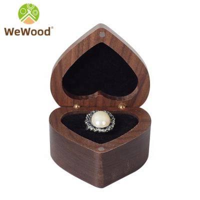 China Europe Small Heart Gift Unique Wedding Engagement Wooden Storage Ring Packaging Jewelry Boxes for sale